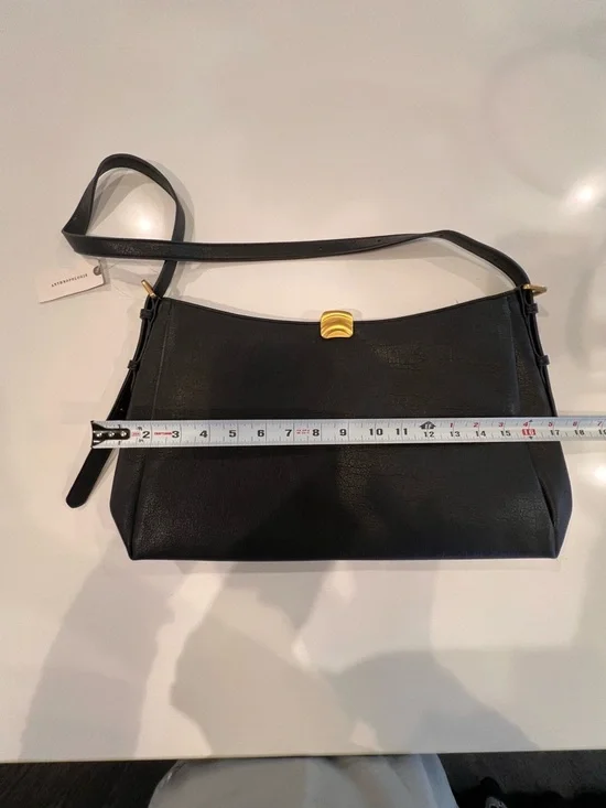 Anthropologie Foldover Slouchy Shoulder Bag Black Leather Hobo Gold Hardware NWT - Picture 5 of 11